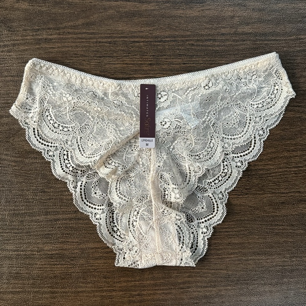 Sofra Lace Cheeky Panties in Nude